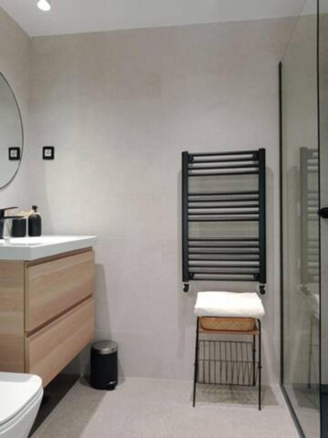 Apartamento Con Suite, Zona De Trabajo Y Yoga Wifi Y Garaje Кастро-Урдиалес Екстериор снимка