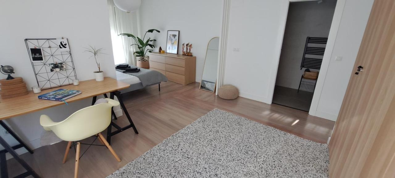 Apartamento Con Suite, Zona De Trabajo Y Yoga Wifi Y Garaje Кастро-Урдиалес Екстериор снимка
