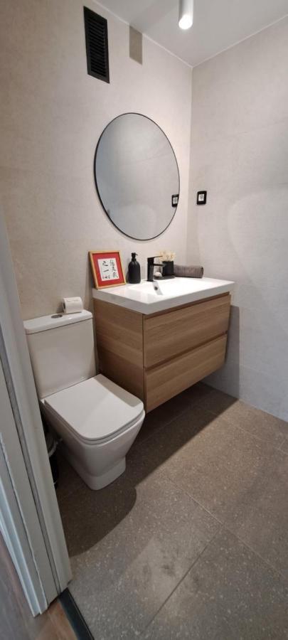Apartamento Con Suite, Zona De Trabajo Y Yoga Wifi Y Garaje Кастро-Урдиалес Екстериор снимка